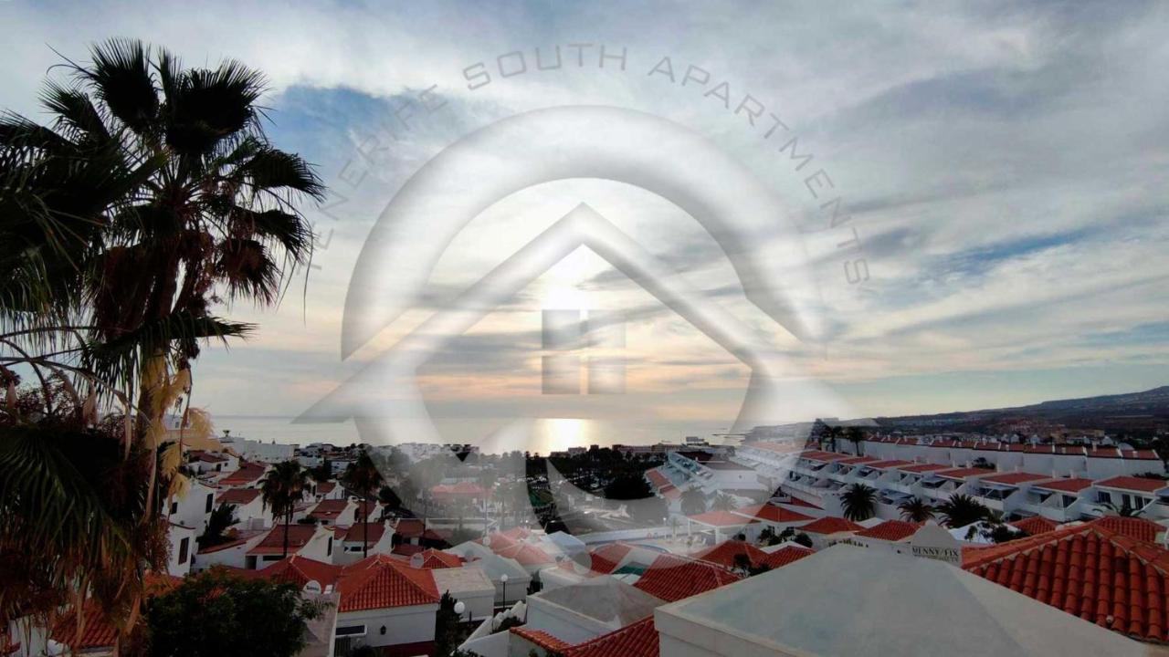 My Sea View Apartment Адехе Екстериор снимка