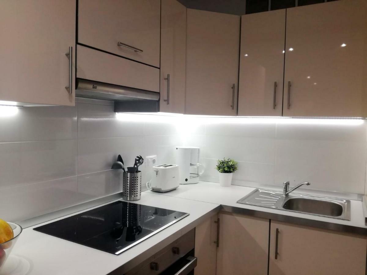 My Sea View Apartment Адехе Екстериор снимка